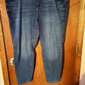 Sonoma Women's Skinny Jeans in Medium Blue Wash